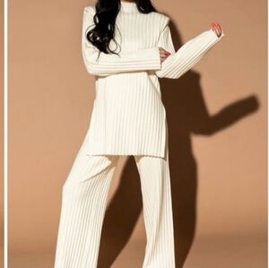 Lala Ribbed Sweater Set